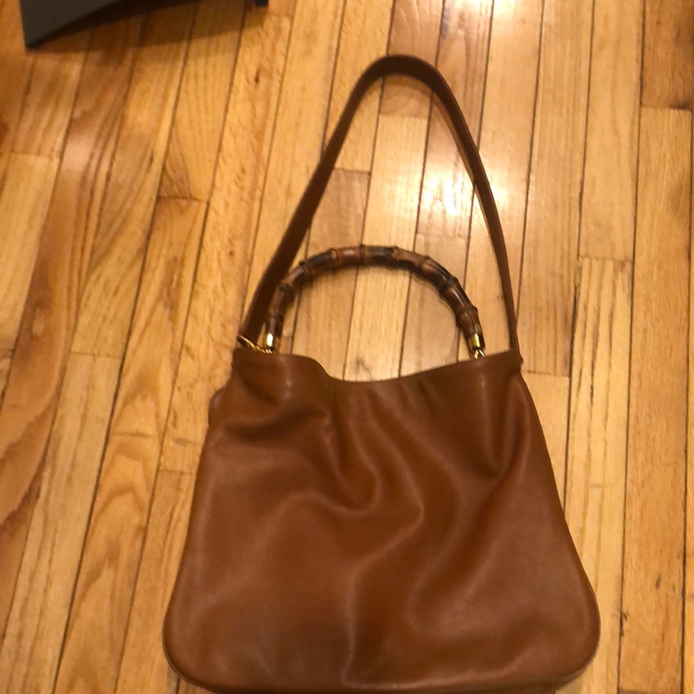 VINTAGE GUCCI BAMBOO HANDLE HOBO BAG W/ STRAP - Picture 3 of 8
